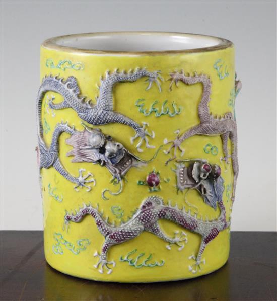 A Chinese yellow ground dragon brush pot, Guangxu mark, early 20th century, 14cm